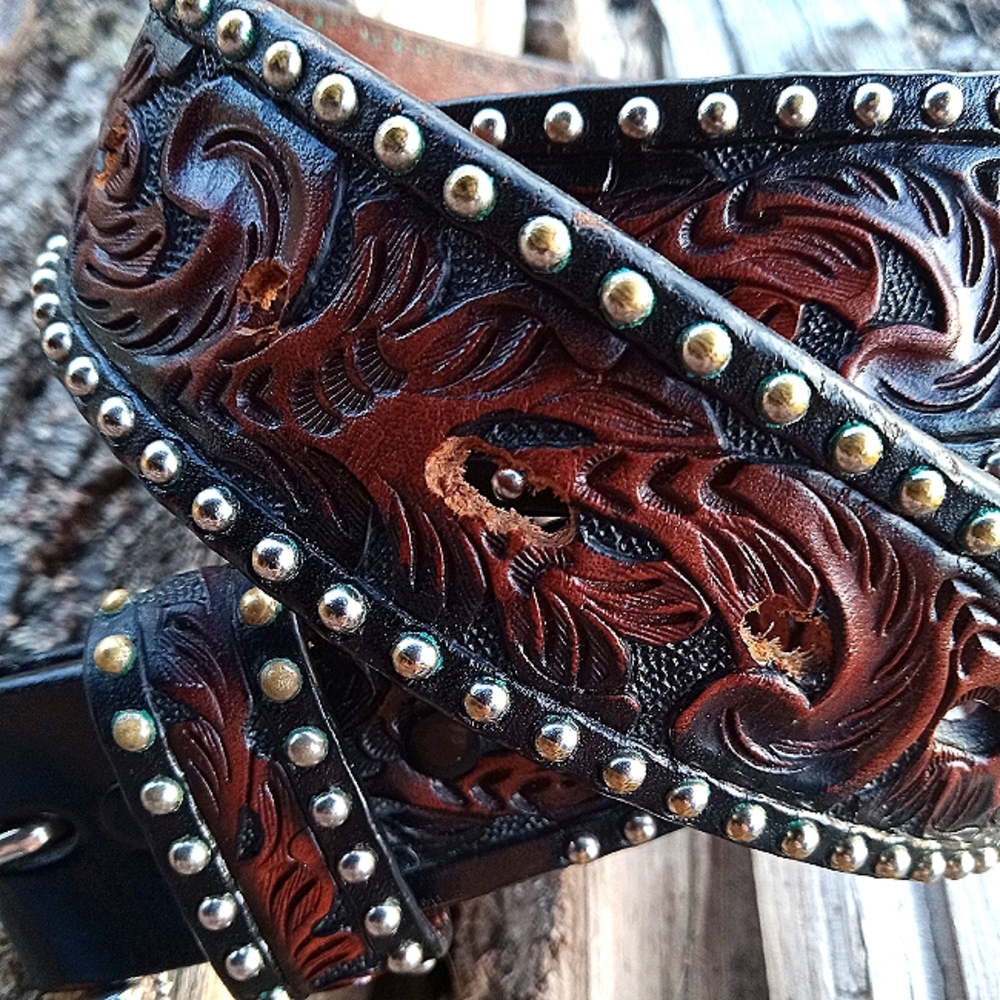 Sexy Tooled & Silver Cowboy 3-D Belt Sz 42 - Picture 3 of 8